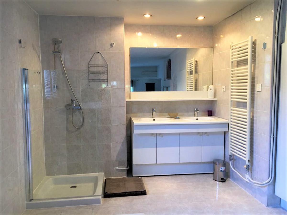 Apartment Villa Anahit Ницца Экстерьер фото